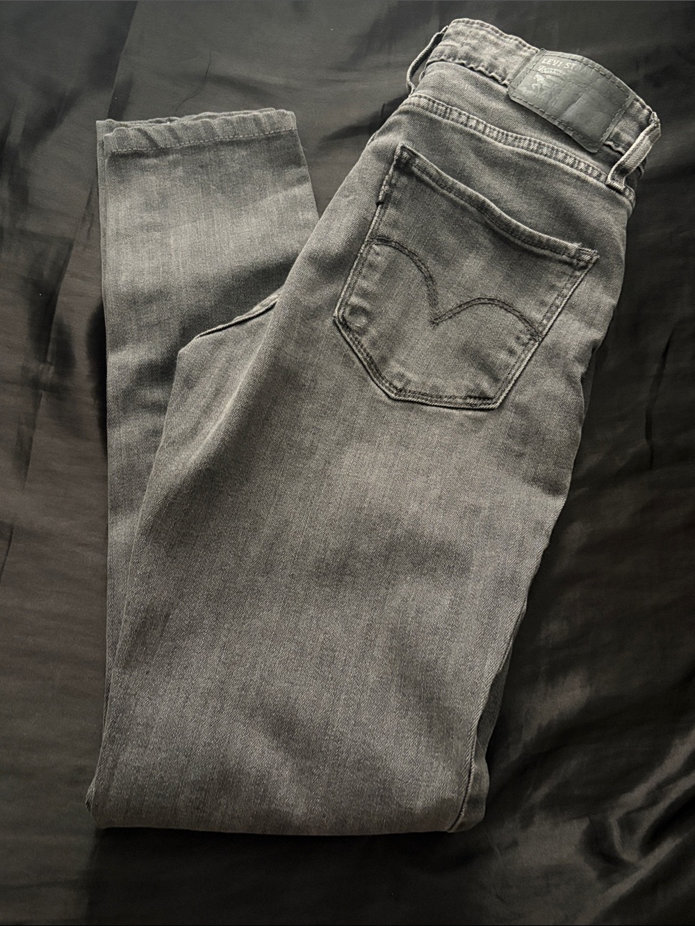 Levi’s 721 high rise jeans size 25